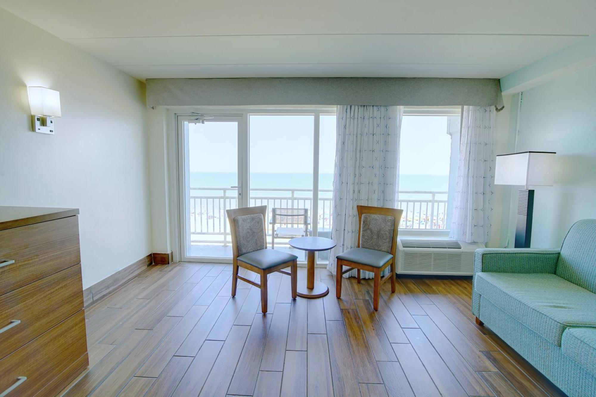 Marjac Suites Virginia Beach Oceanfront Exterior photo